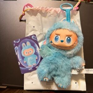 HOPE Big Into Energy The Monsters Vinyl Pendant Labubu